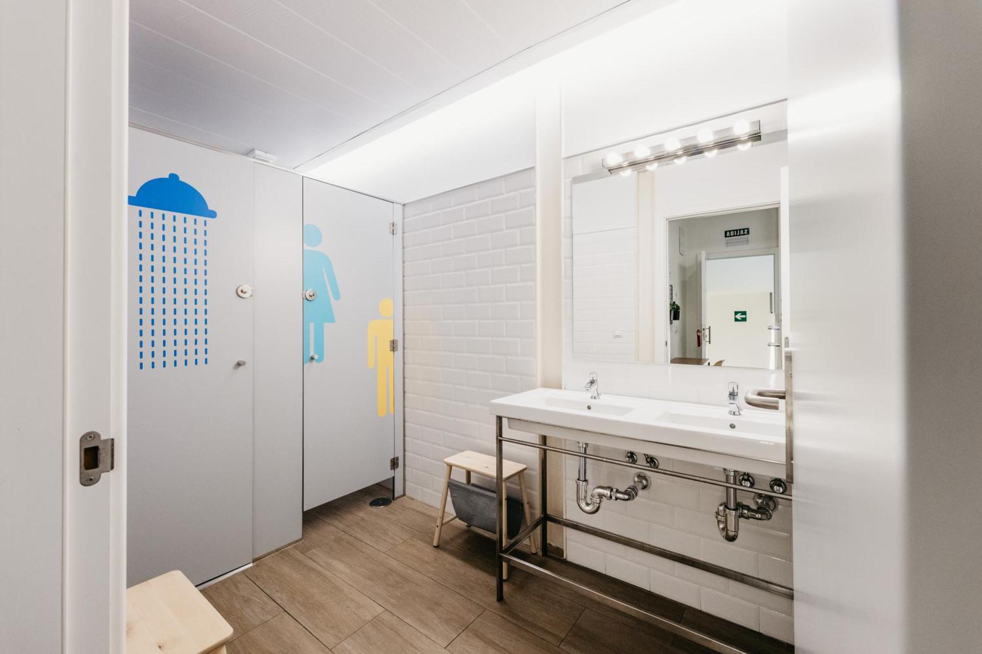 Nut Hostel — Photos 1